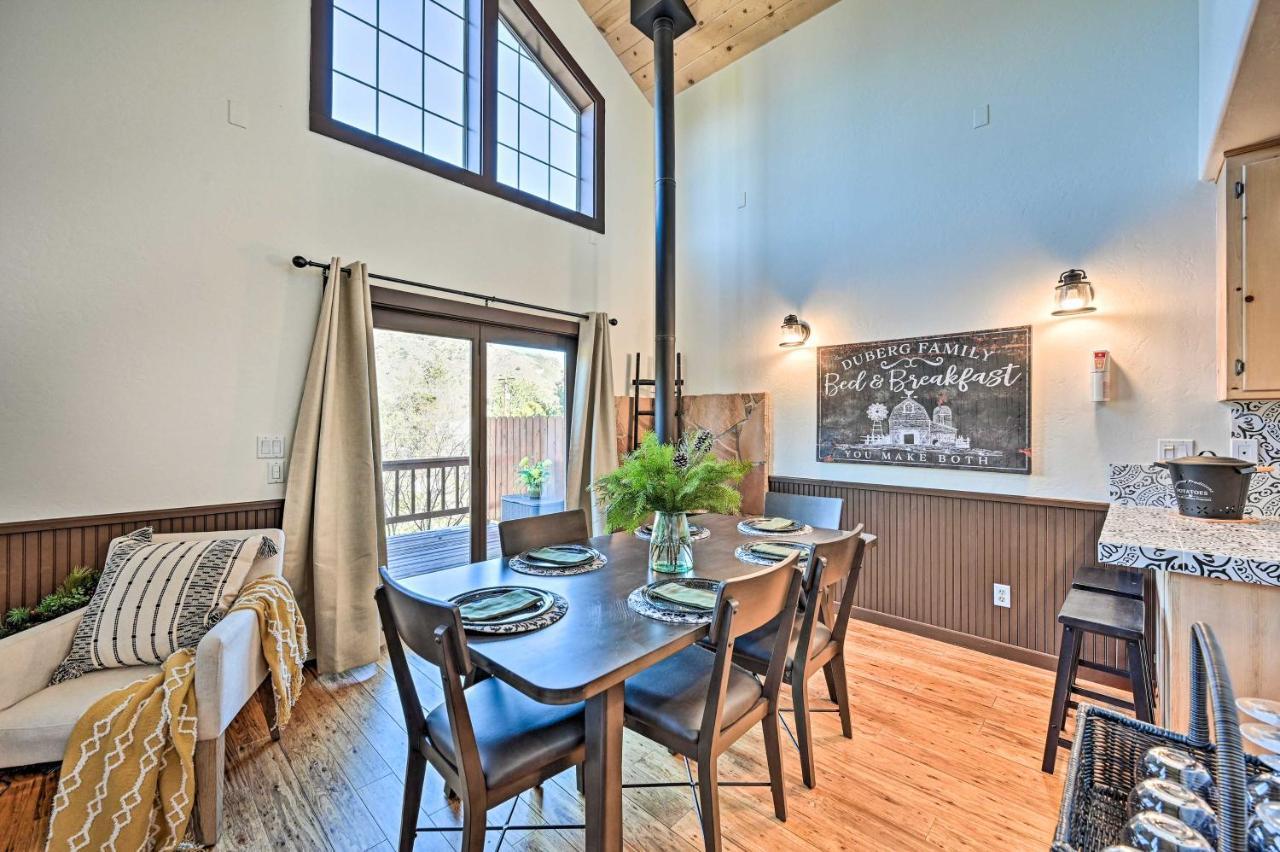 Inviting Julian Home With Scenic View And Hot Tub Exterior photo