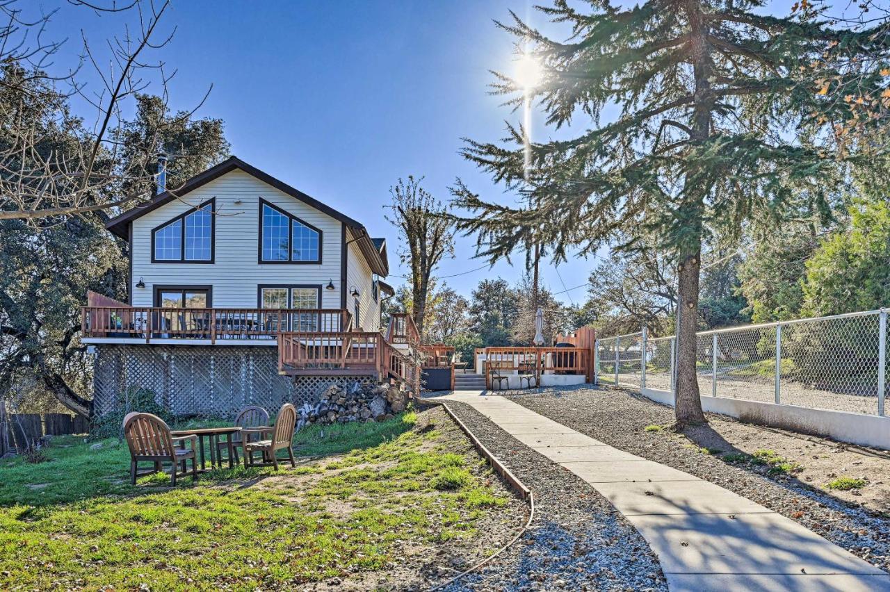 Inviting Julian Home With Scenic View And Hot Tub Exterior photo